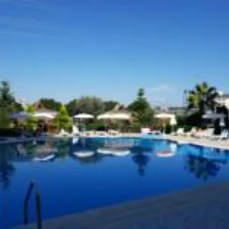 Apartment Crown Luxury Avsallar